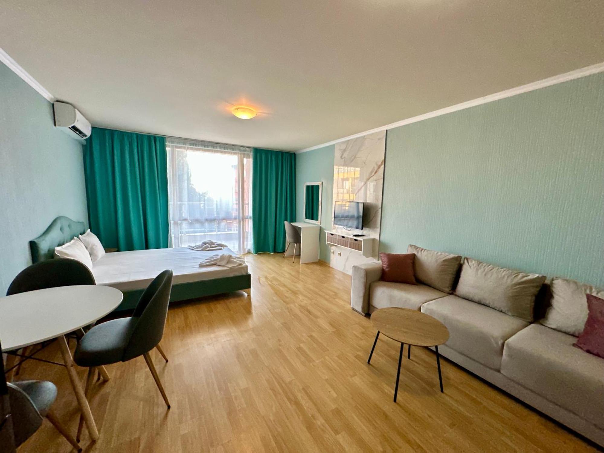 Apartments in Panorama Beach Vigo Nessebar Bagian luar foto