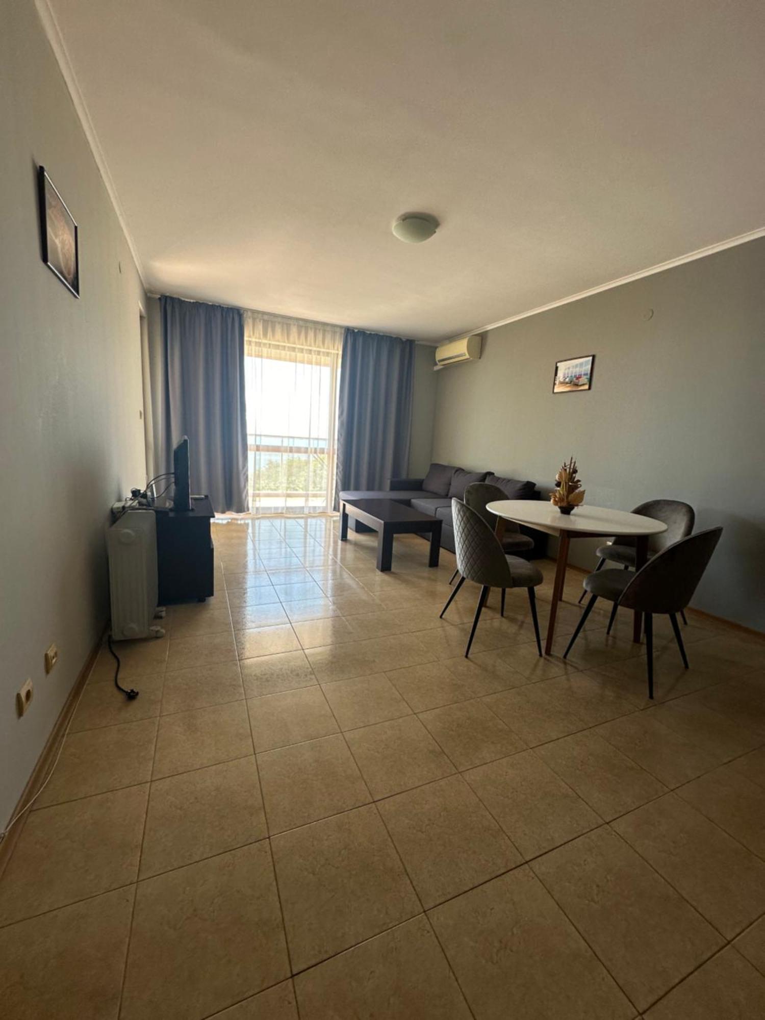 Apartments in Panorama Beach Vigo Nessebar Bagian luar foto