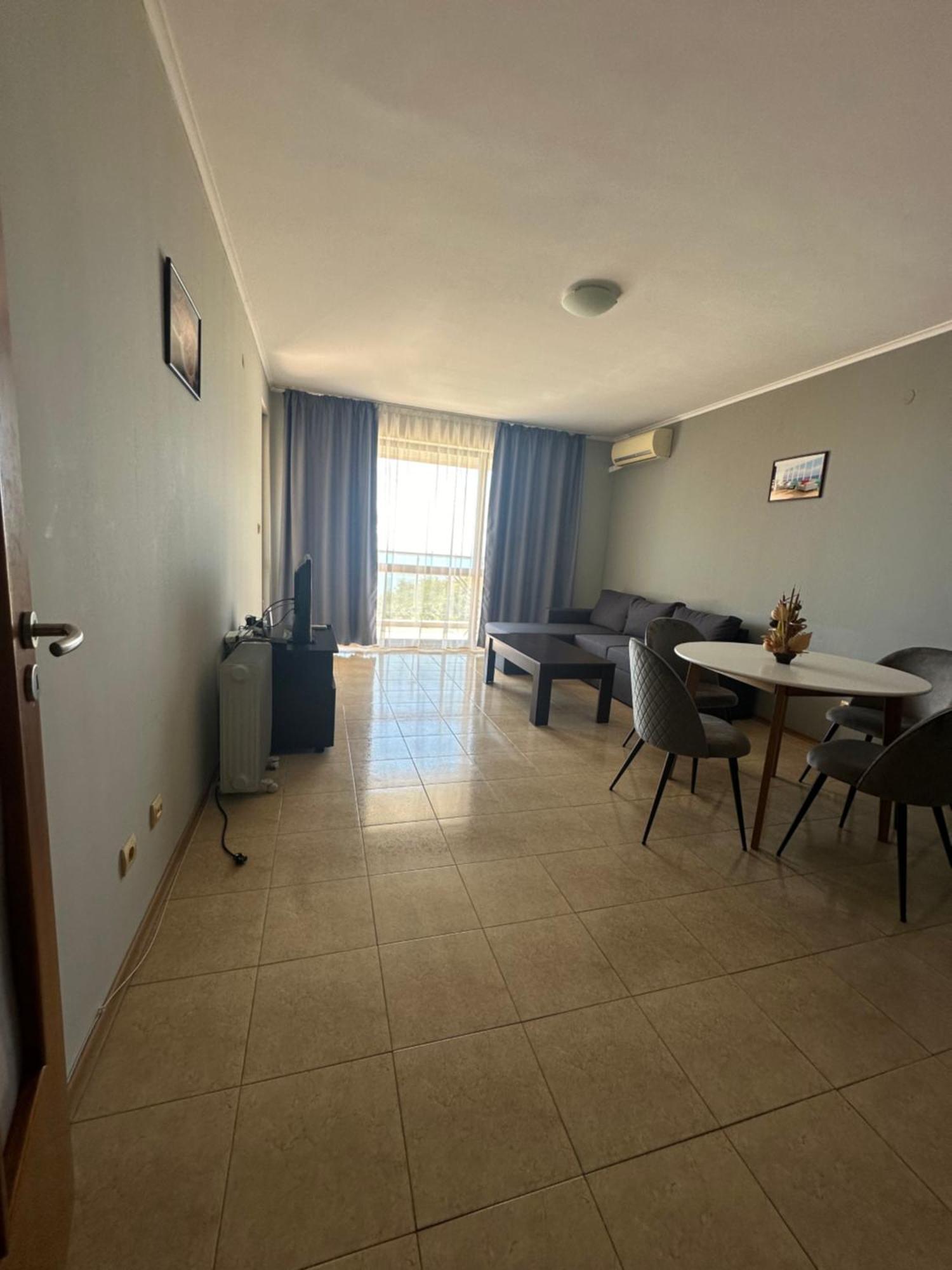 Apartments in Panorama Beach Vigo Nessebar Bagian luar foto