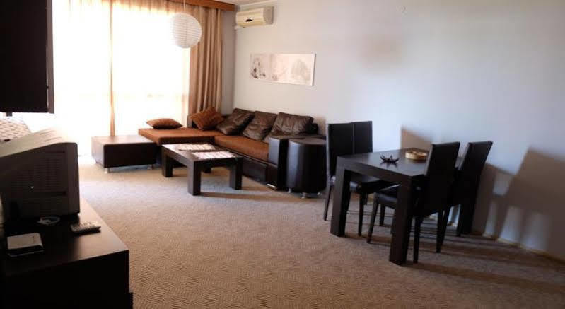 Apartments in Panorama Beach Vigo Nessebar Bagian luar foto