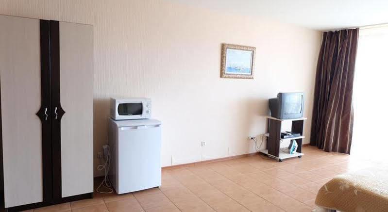 Apartments in Panorama Beach Vigo Nessebar Bagian luar foto