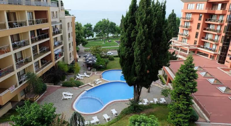 Apartments in Panorama Beach Vigo Nessebar Bagian luar foto